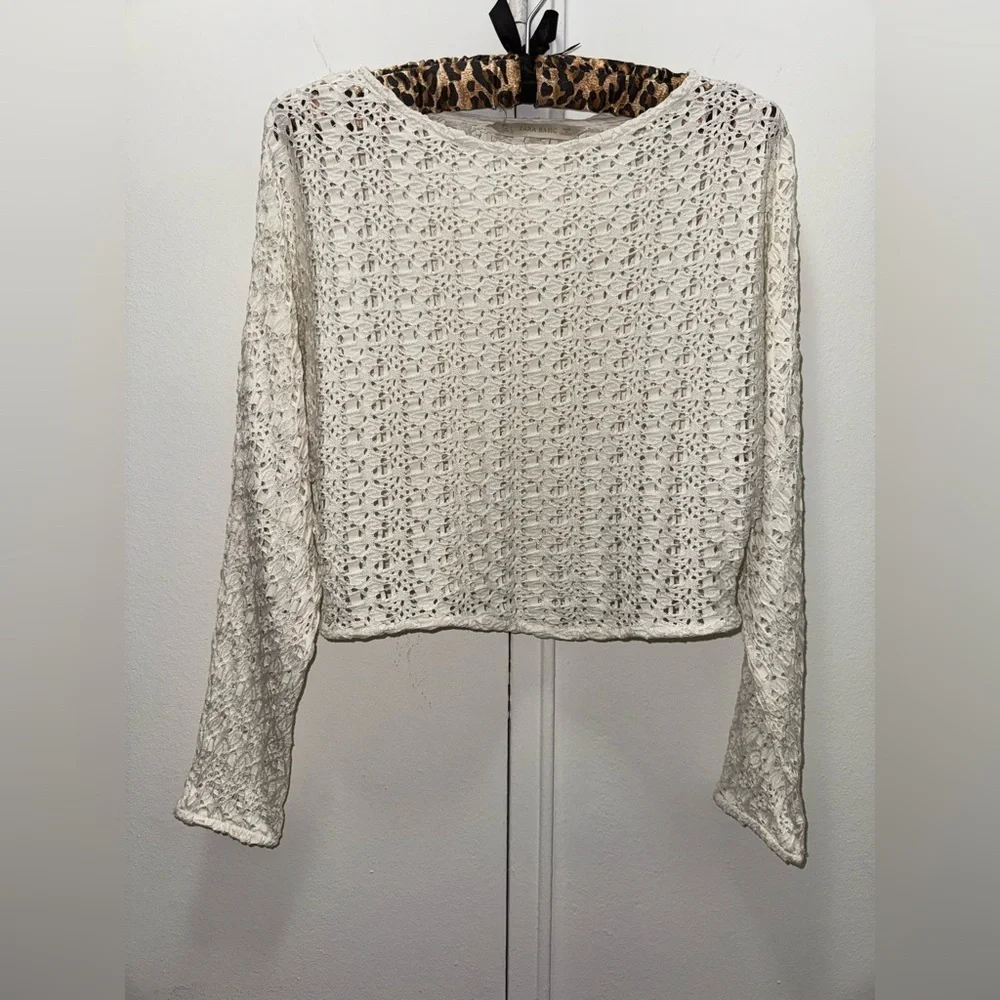 Zara White Crochet Knit Crop Top Large